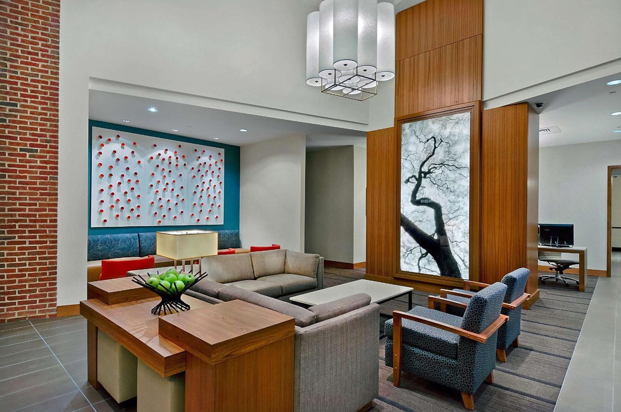 ไฮแอท เพลซ เฟรเดอริคเบิร์ก แอท แมรีวอชิงตัน Hotel เฟรเดอริกส์เบิร์ก ภายนอก รูปภาพ